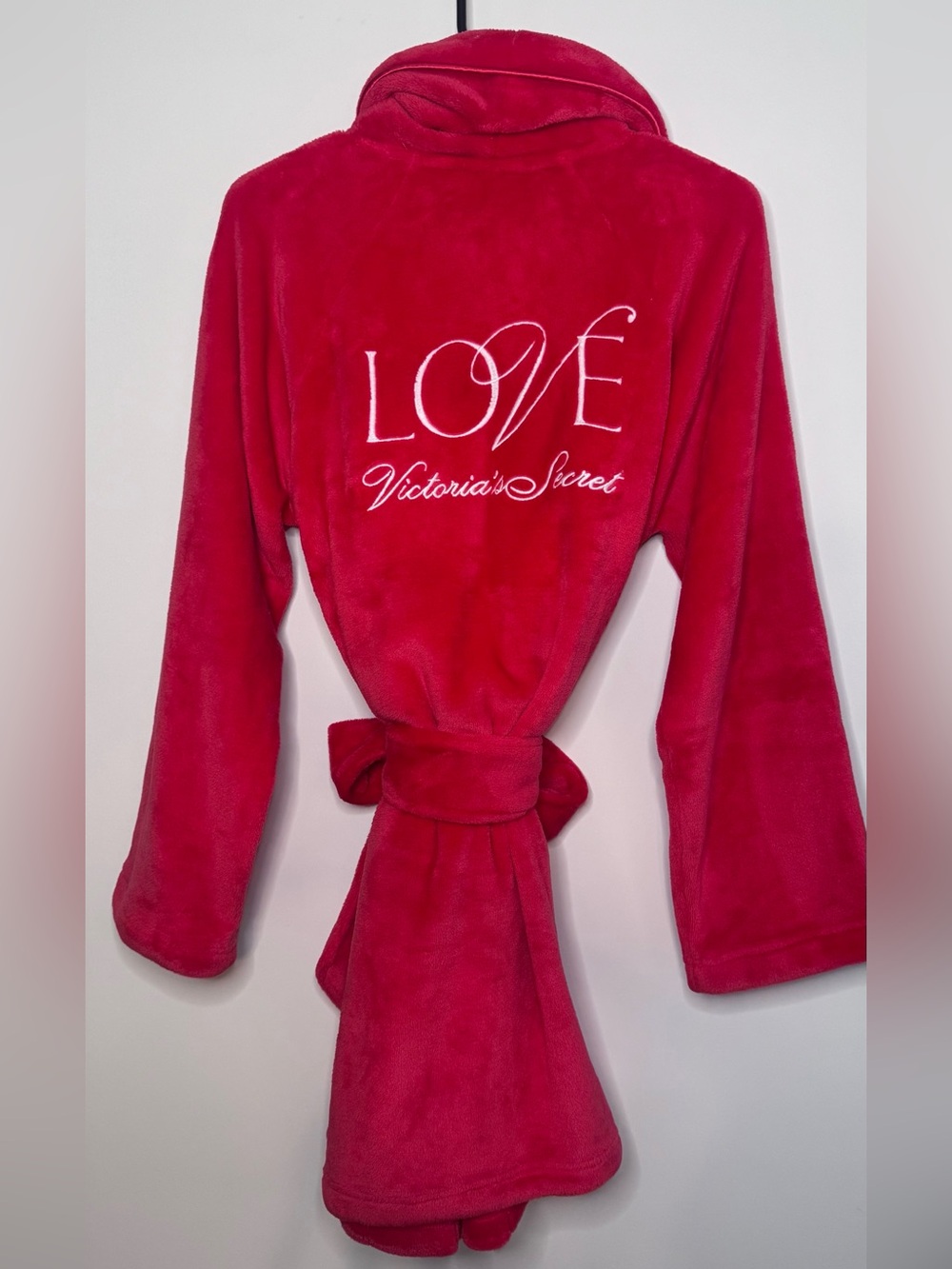 Victoria's Secret Plush Robe - Bright Red with White Embroidery NWT Size XS/S